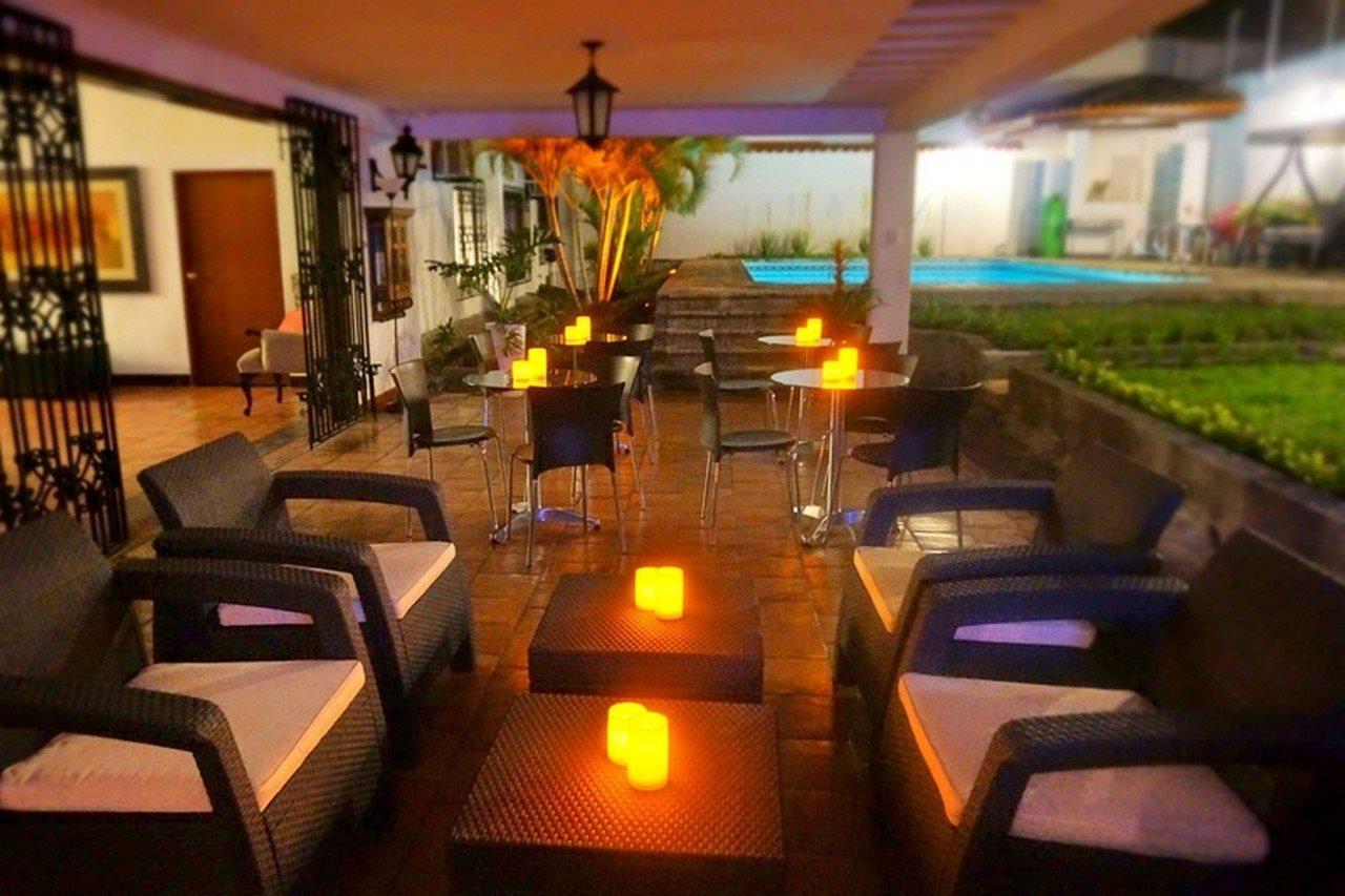 Urban Hotel Boutique Menga Bagian luar foto