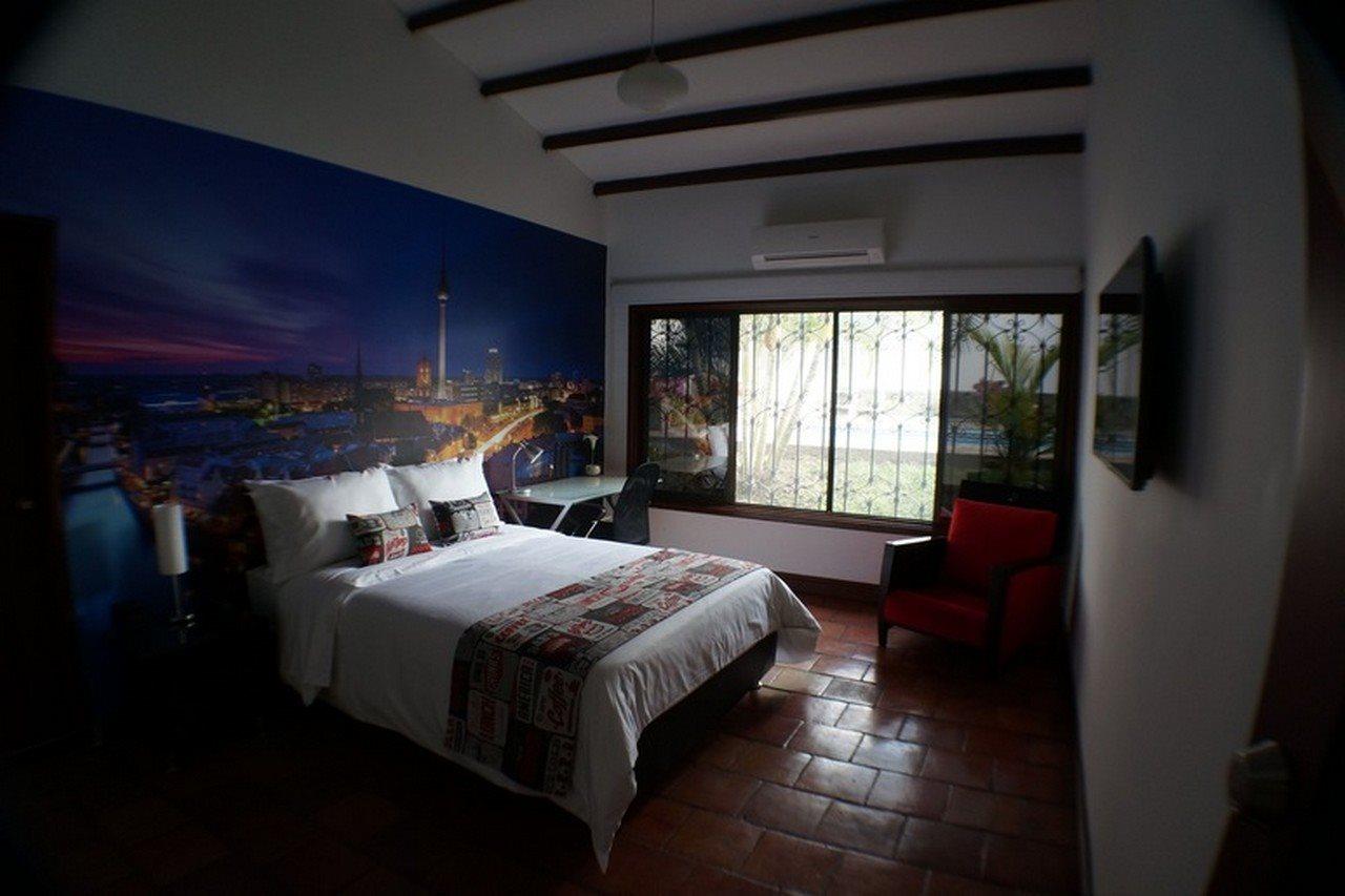Urban Hotel Boutique Menga Bagian luar foto