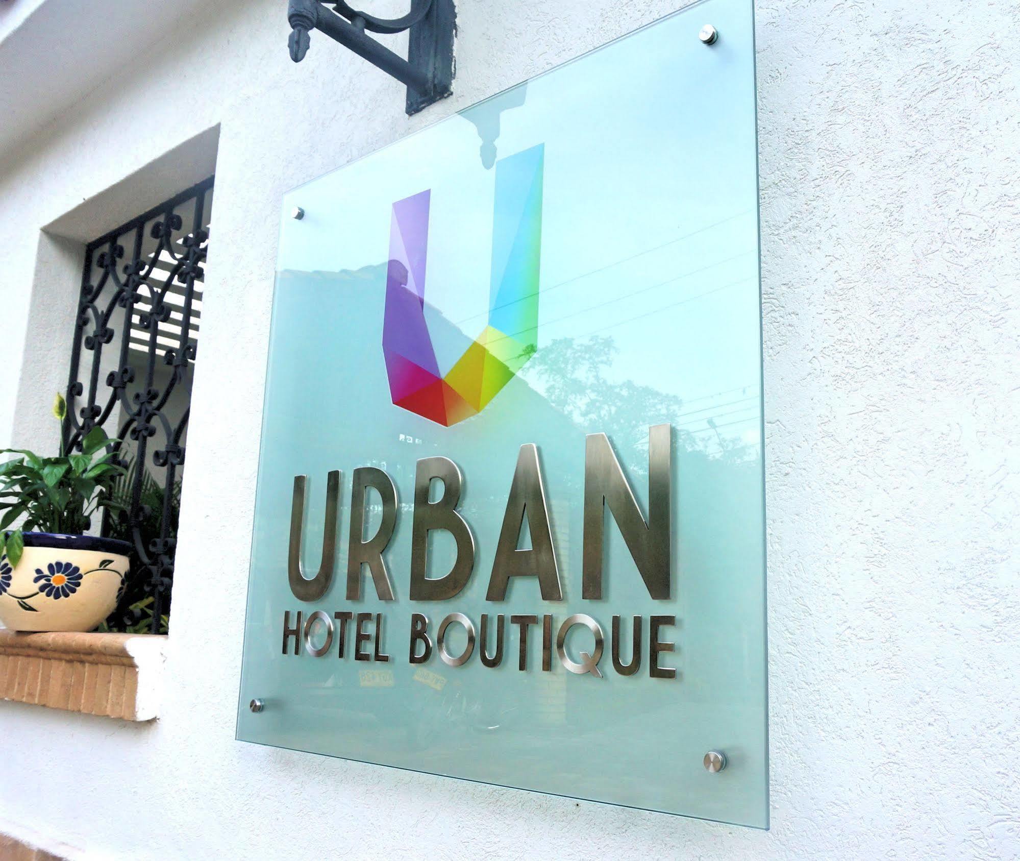 Urban Hotel Boutique Menga Bagian luar foto